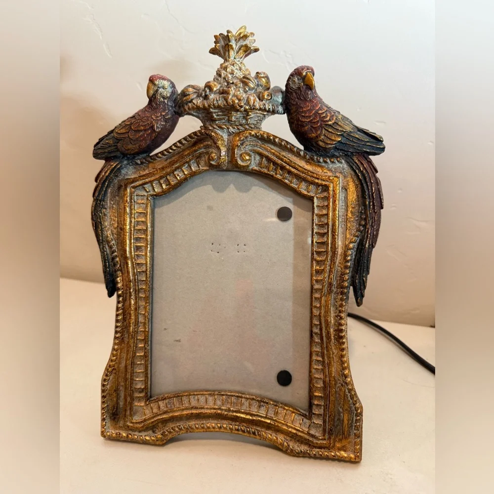 VINTAGE TROPIC OF PARADISE PARROT PHOTO FRAME W/ FRUIT BASKET 4” X 6” Hand Paint